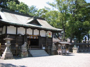 闘鷄神社